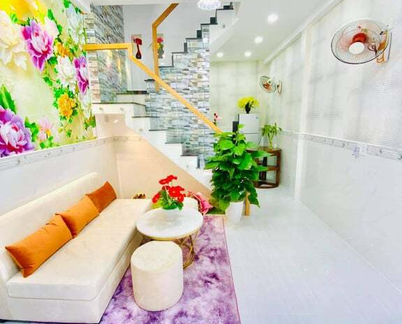 Bán nhà mặt phố Trần Đăng Tuyển, Bắc Giang. Diện tích 66m2, giá 2,36 tỷ