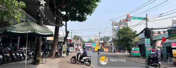 Có diện tích gồm 1100m2 bán nhà vị trí đẹp ngay trên Đình Phong Phú, Hồ Chí Minh lh xem trực tiếp-03