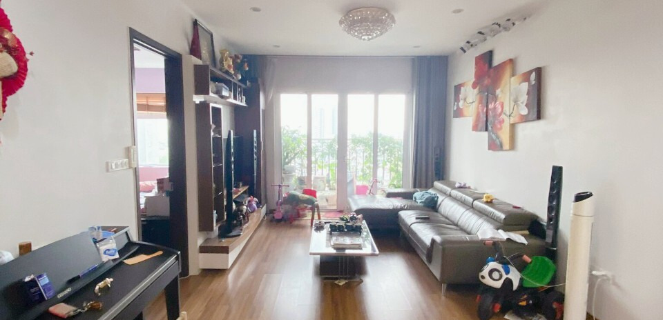 Bán rẻ căn hộ 3 ngủ tại Hoà Bình Green City 505 Minh Khai