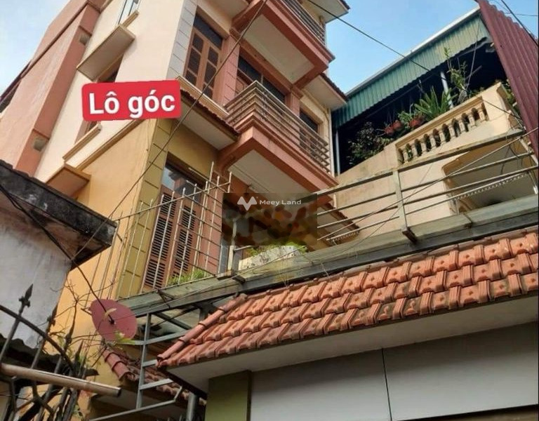 Bán nhà Bên trong Nguyễn Văn Linh, Phúc Đồng giá bán chỉ từ chỉ 5 tỷ có diện tích chính 72m2 nhà nhìn chung gồm có 5 PN-01