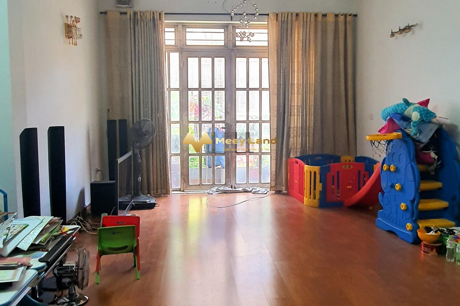 Diện tích chuẩn 85 m2 bán nhà vị trí đẹp tọa lạc ngay trên Phường Yên Hòa, Quận Cầu Giấy ngôi nhà này bao gồm 6 phòng ngủ cám ơn quý khách đã đọc tin-01