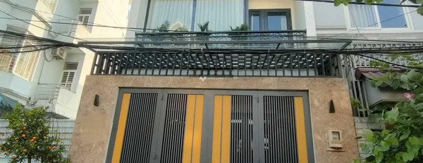 Nhà gồm 4 phòng ngủ bán nhà ở có diện tích chung 100m2 bán ngay với giá hấp dẫn 11.4 tỷ vị trí thuận lợi nằm trên Nguyễn Văn Quỳ, Phú Thuận-02