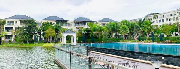 Giá 14 tỷ bán nhà có diện tích gồm 100m2 vị trí đẹp ngay trên Song Hành, Hồ Chí Minh hướng Nam trong căn nhà này gồm 4 PN, 5 WC cảm ơn bạn đã đọc tin-02