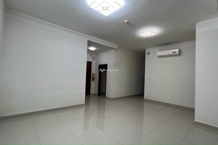 Bán chung cư vị trí đẹp nằm tại Phạm Hữu Lầu, Quận 7, ngôi căn hộ này gồm có 3 PN, 2 WC khách có thiện chí liên hệ ngay-01