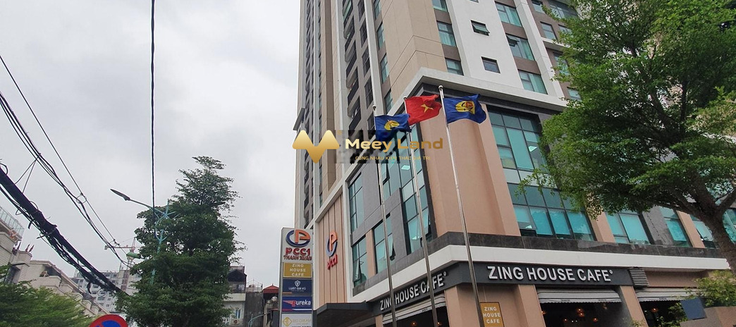 Cho thuê nhà có dt tiêu chuẩn 52 m2 vị trí đặt tọa lạc ngay ở Xã Tân Triều, Huyện Thanh Trì thuê ngay với giá siêu rẻ chỉ 11 triệu/tháng, căn này gồm ...
