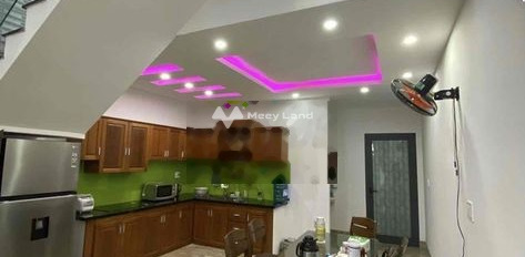 DT 100m2 bán nhà ở vị trí phát triển Cẩm Lệ, Đà Nẵng hướng Tây Nam trong căn nhà này gồm 3 phòng ngủ 2 WC cảm ơn đã xem tin.-03