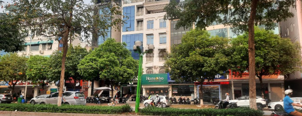 Bán toà văn phòng, lô góc, 9 tầng, 3 vỉa hè rộng, ô tô đỗ, đường Trần Thái Tông, Cầu Giấy-02