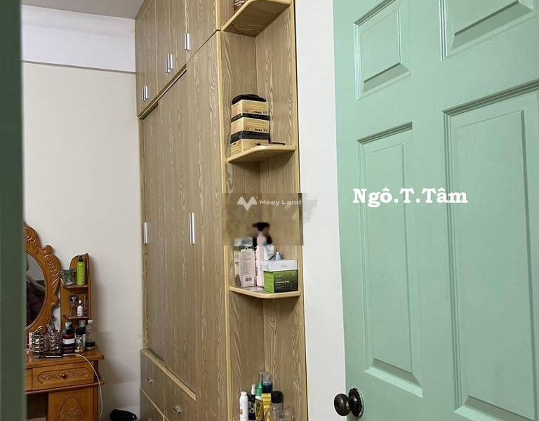 Trong căn hộ tổng quan có 2 phòng ngủ, bán chung cư vị trí nằm ngay Bình Hưng Hòa, Bình Tân, căn hộ nhìn chung có tổng 2 PN, 2 WC giá rẻ bất ngờ-01
