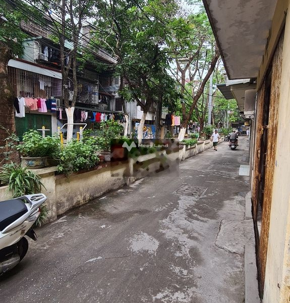 Bán căn hộ mặt tiền tọa lạc tại Thịnh Quang, Hà Nội. Diện tích 55m2, giá 1,8 tỷ-01