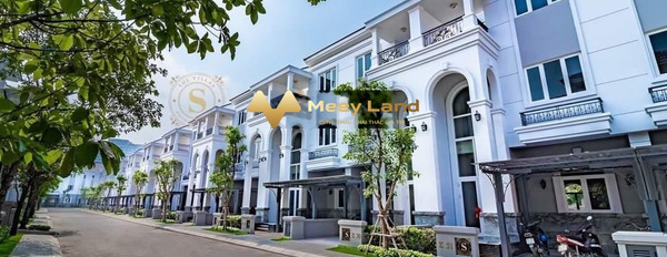 Cần tiền mở công ty bán liền kề vị trí nằm tại Quận 2, Hồ Chí Minh bán ngay với giá phải chăng từ 36 tỷ diện tích chung 330m2, ngôi nhà bao gồm có 5 p...-03
