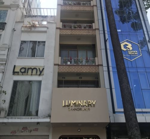 Có diện tích 90m2 bán nhà vị trí mặt tiền tọa lạc ngay ở Lê Hồng Phong, Phường 1 trong căn nhà này có 10 phòng ngủ đường thông ngang 20 m vị trí thuận...