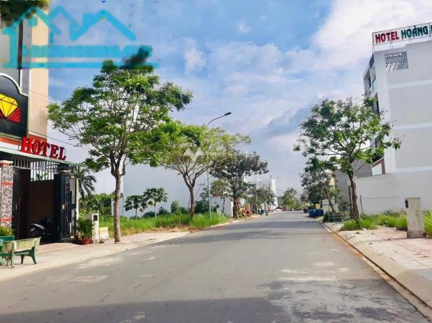 3.2 tỷ bán đất diện tích tiêu chuẩn 100m2 vị trí thuận tiện ngay tại Nguyễn Văn Đậu, Bình Thạnh-01