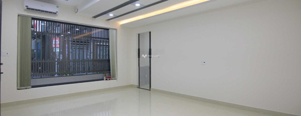 Giá thuê cực sốc từ 15 triệu/tháng cho thuê sàn văn phòng vị trí nằm tại Dương Bá Trạc, Phường 1 có một diện tích sàn 50m2-02