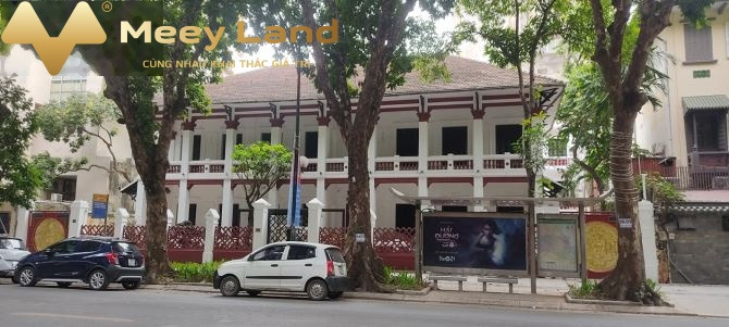 Bán nhà tại Phan Chu Trinh, Hoàn Kiếm, Hà Nội. Diện tích 766m2, giá 573 tỷ-01