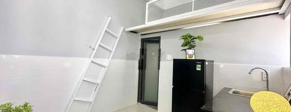 Duplex cửa sổ Lê Đức Thọ full nội thất có thang máy mới xây -02