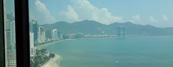 Cho thuê căn góc view chính biển, diện tích 66m2, 2 phòng ngủ tại Mường Thanh Viễn Triều-03