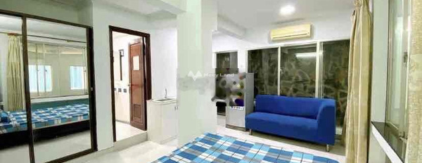 Nội thất đầy đủ, cho thuê căn hộ tổng diện tích 28m2 vị trí đặt ngay tại Trần Phú, Hồ Chí Minh thuê ngay với giá cực tốt 5.7 triệu/tháng-02