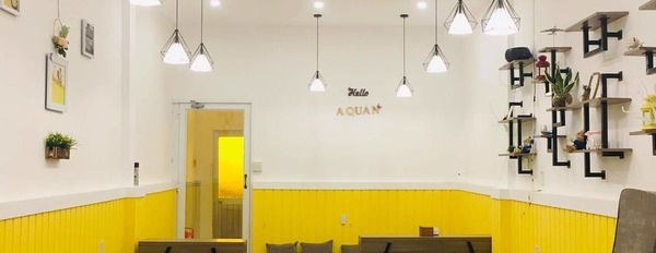 Sang quán gấp Coffee diện tích 80m2 , 1trệt 1 lầu tại đường Nguyễn Văn Cừ, Cần Thơ. Giá 250 triệu-02