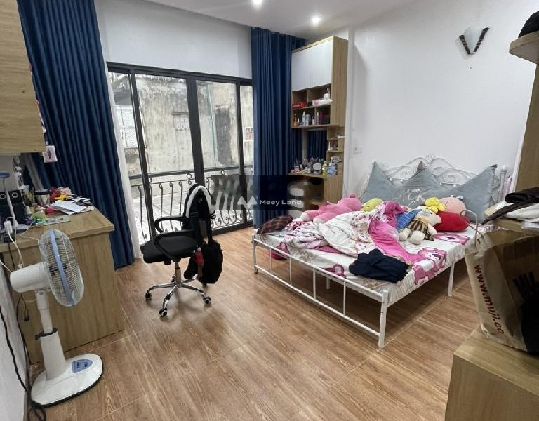 Nằm tại Hạ Đình, Thanh Xuân, bán nhà, giá bán công khai 8.3 tỷ có diện tích 44m2, trong nhà này có 5 phòng ngủ lh xem trực tiếp-01