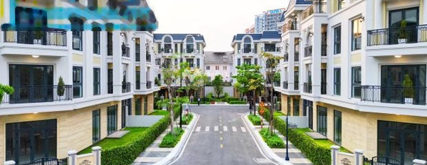 Ảnh hưởng dịch bán nhà vị trí nằm trên Phú Hữu, Quận 9 bán ngay với giá sang tên chỉ 39.53 tỷ diện tích chuẩn 206m2 giá tốt nhất-02