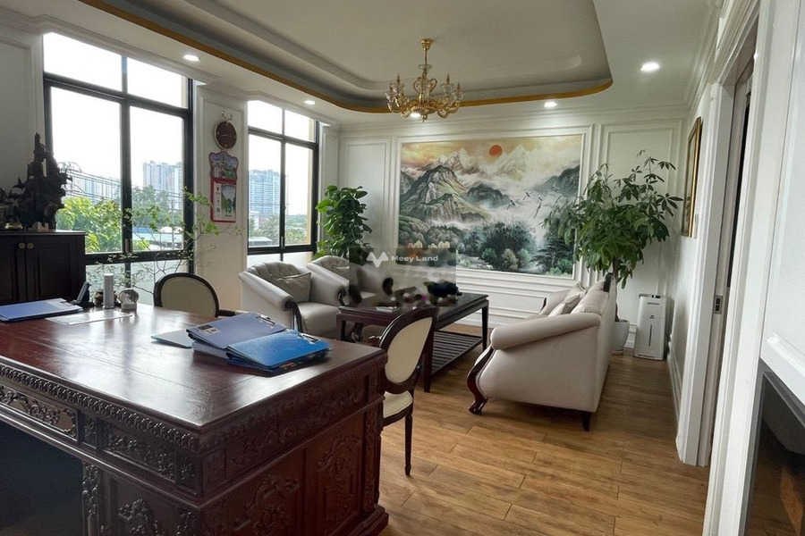 Cho thuê nhà trong Hai Bà Trưng, Hồ Chí Minh, giá thuê hấp dẫn 70 triệu/tháng diện tích khoảng 92m2, trong nhà này thì có 4 PN-01