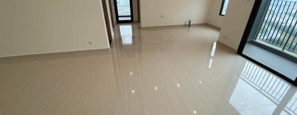 Cho thuê NR ngõ ô tô đỗ cửa DT 150m2 x 4T tại Nguyễn Chí Thanh, Giá 30tr/tháng. LH: 0966 239 *** -02