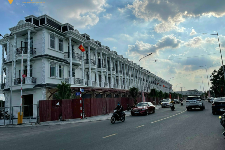 Nhà phố liền kề và shophouse - giao nhà hoàn thiện-01