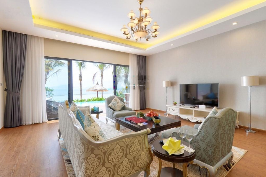 Bán biệt thự có diện tích trung bình 600m2 vị trí đẹp tọa lạc trên Nha Trang, Khánh Hòa giá bán đặc biệt từ 16 tỷ, nhà tổng quan có tổng 4 phòng ngủ-01