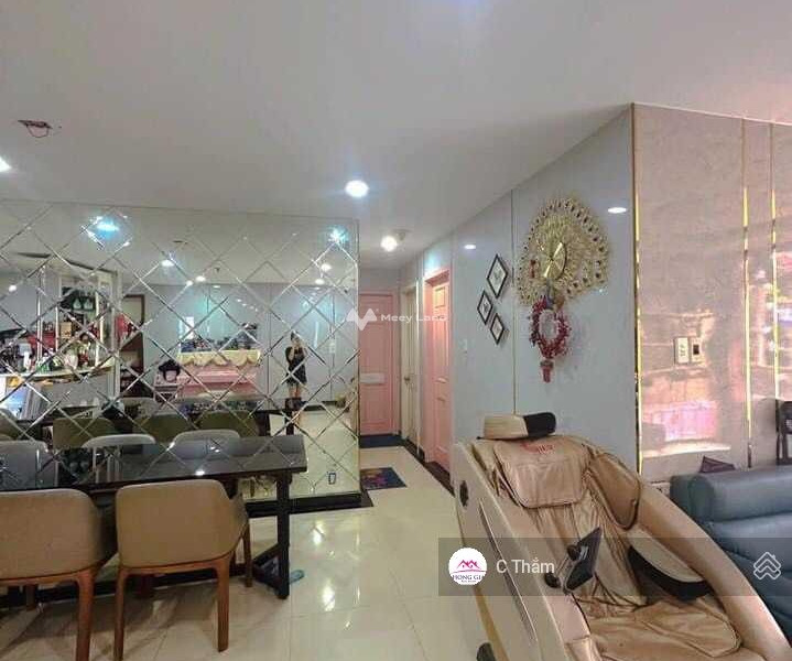 Bán căn hộ Có tổng diện tích 150m2 vị trí mặt tiền nằm ngay Tạ Quang Bửu, Phường 5 bán ngay với giá đề cử 4.3 tỷ-01