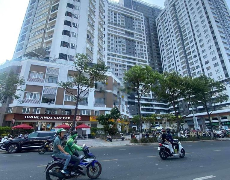 NHÀ MẶT TIỀN ĐƯỜNG TRẦN HƯNG ĐẠO – ĐỐI DIỆN MORNACHY – EURO VILLAGE 1 -01