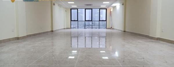Cần tiền gấp nên, cho thuê sàn văn phòng vị trí thuận lợi tọa lạc gần Xã Đàn, Đống Đa giá khoảng 20 triệu/tháng dt thực là 120 m2-02