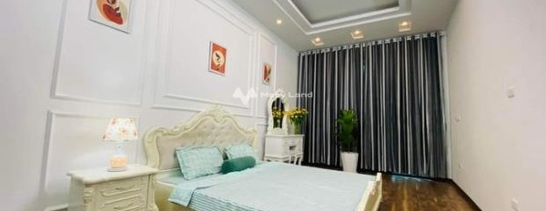 Giá 4.7 tỷ bán nhà diện tích 48m2 mặt tiền tọa lạc ngay tại Khương Trung, Hà Nội trong căn này thì gồm 5 phòng ngủ cảm ơn đã xem tin.-03