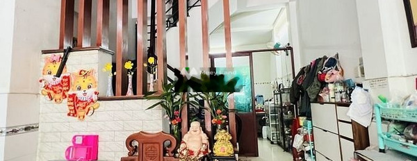 Bán nhà vị trí đẹp nằm ở Tân Phú, Hồ Chí Minh bán ngay với giá khuyến mãi chỉ 12 tỷ diện tích chuẩn 240m2 trong nhà này gồm 6 PN-03