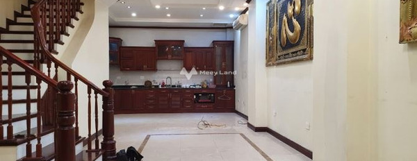 Bán biệt thự vị trí thuận lợi ngay trên Khương Mai, Hà Nội bán ngay với giá bàn giao 15 tỷ với diện tích khoảng 75m2, trong căn này gồm 5 phòng ngủ-02