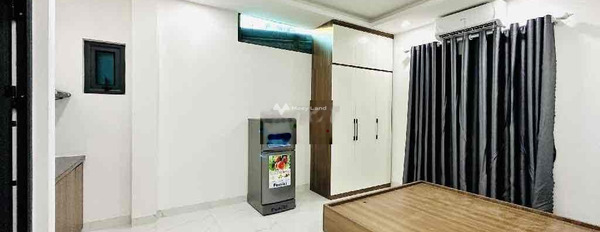 Bán nhà có diện tích chính 55m2 vị trí phát triển Minh Khai, Hai Bà Trưng bán ngay với giá siêu tốt 9.9 tỷ nhà tổng quan bao gồm 10 PN, 6 WC-02