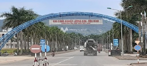 Cần bán kho bãi vị trí đặt tọa lạc gần Hồ Chí Minh, Hòa Bình. Diện tích 4500m2-03