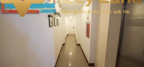 Mặt tiền tọa lạc ở Hàng Gai, Hoàn Kiếm bán nhà bán ngay với giá siêu mềm 99 tỷ có dt 100 m2 trong căn này có 18 phòng ngủ vào ở ngay-03