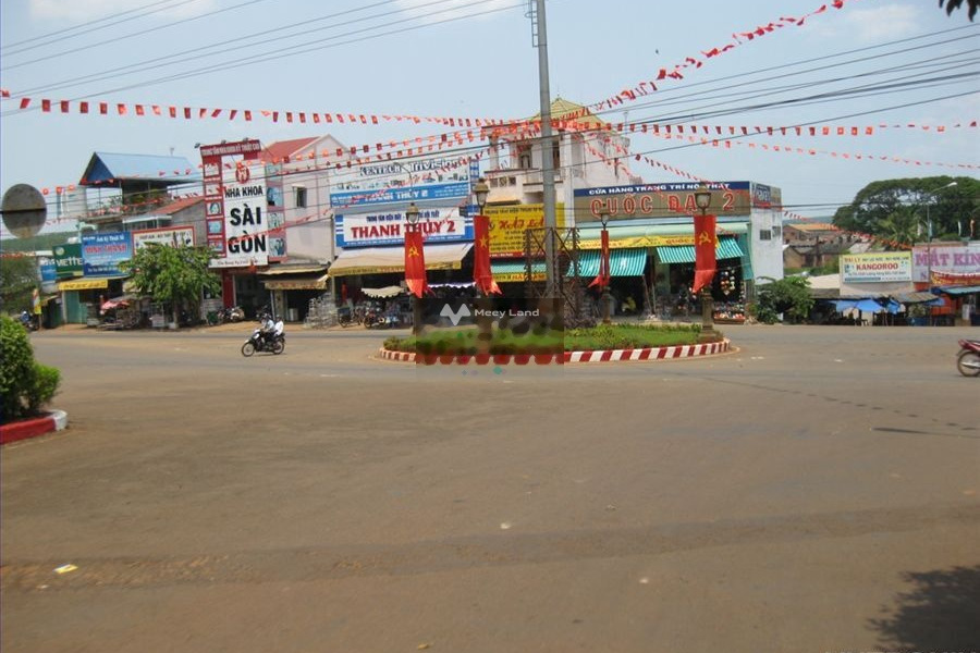 Giá bán mua ngay 350 triệu bán đất có diện tích tổng là 500m2 vị trí mặt tiền tọa lạc ngay ở Lộc Ninh, Bình Phước-01