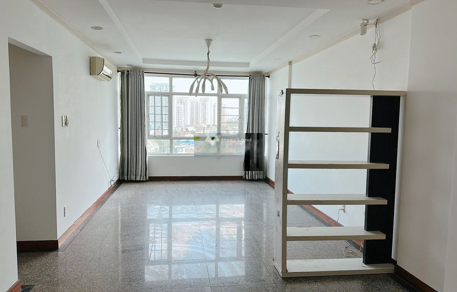 Cho thuê căn hộ tổng diện tích là 110m2 vị trí ngay Lê Văn Lương, Phước Kiển thuê ngay với giá giao lưu 9.5 triệu/tháng-01