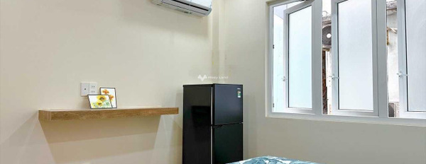 Bến Thành, Quận 1 diện tích 22m2 1 phòng ngủ cho thuê phòng trọ căn này bao gồm Đầy đủ, 1 WC lh biết chi tiết-03