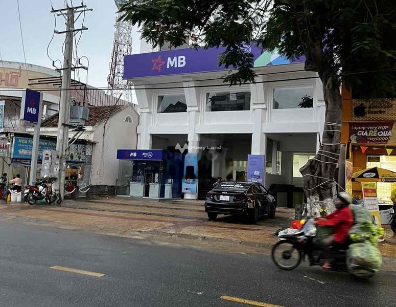 Nhà 3 phòng ngủ bán nhà ở diện tích gồm 51m2 giá bán công khai chỉ 6 tỷ vị trí đặt tọa lạc ngay ở Phủ Hà, Ninh Thuận-01