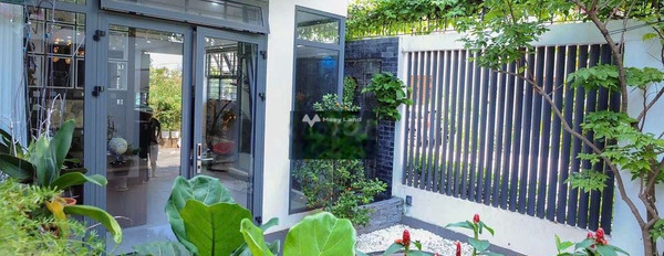 Nhà gồm 4 PN, cho thuê nhà, giá thuê cực rẻ từ 25 triệu/tháng với diện tích khoảng 200m2 vị trí đẹp ở Hàm Nghi, Bà Rịa-Vũng Tàu-02