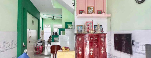 Vị trí mặt tiền tại Đường Số 16, Bình Tân cho thuê nhà thuê ngay với giá ưu đãi 7 triệu/tháng, trong căn này bao gồm 2 phòng ngủ, 2 WC-02