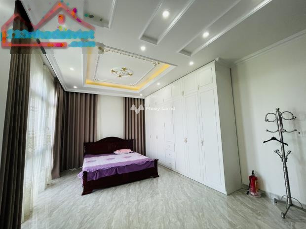 DT 226m2, cho thuê biệt thự mặt tiền tọa lạc ngay ở Thượng Lý, Hải Phòng, trong căn nhà này gồm 3 PN, ngôi nhà có tổng 5 mét lh để xem ngay-01