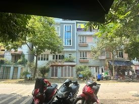 Vị trí thuận lợi gần Cửu Việt, Trâu Quỳ bán nhà