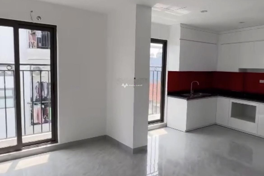 Có diện tích 60m2 bán nhà nằm ở Mễ Trì, Nam Từ Liêm ngôi nhà này bao gồm 14 PN 14 WC khách có thiện chí liên hệ ngay.-01