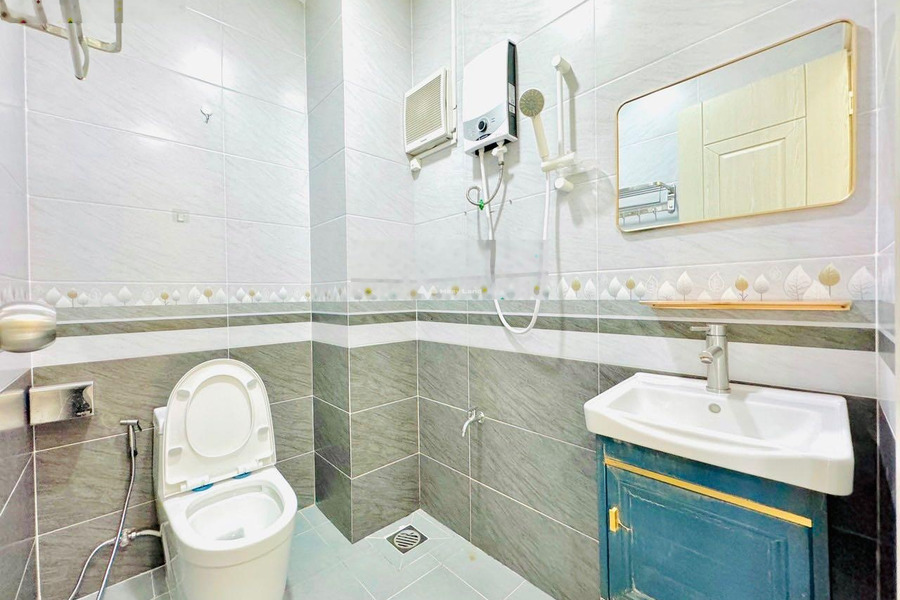 Cho thuê căn hộ, ngay trên Phường 9, Phú Nhuận thuê ngay với giá siêu rẻ chỉ 8 triệu/tháng với diện tích thực 50m2-01