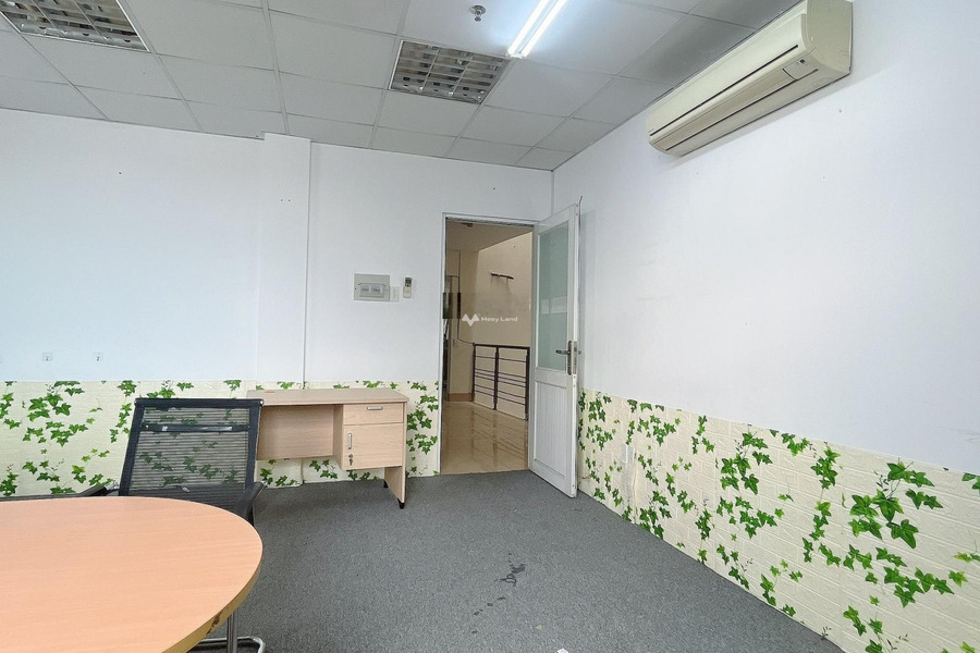 Vị trí thuận lợi tọa lạc ngay trên Phường 15, Phú Nhuận cho thuê sàn văn phòng có diện tích tổng 25m2 nội thất có sẵn Đầy đủ-01
