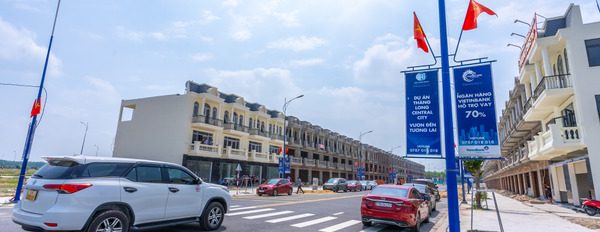 Nhà phố Thăng Long Luxury 1 trệt 2 lầu ngay cạnh Trung tâm hành chính Bàu Bàng, thanh toán chỉ 40%-03