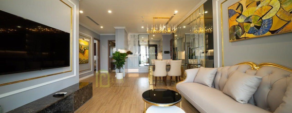 Tổng quan căn hộ này gồm 2 phòng ngủ, cho thuê căn hộ vị trí cực kì thuận lợi ngay tại Yên Hòa, Hà Nội, 2 WC khu vực đông đúc-03